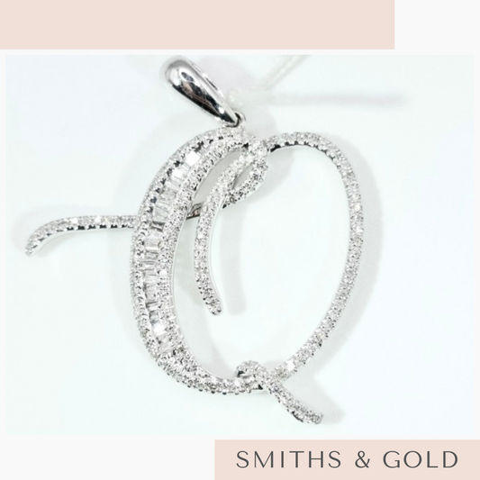 Q Diamond Pendant Small